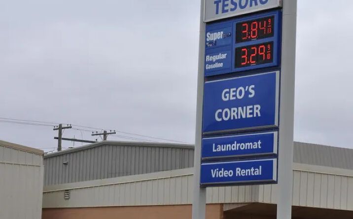 Pictures of Retail, Mixed Use property located at 417 Main Ave, Lemmon, SD 57638 for sales - image #1