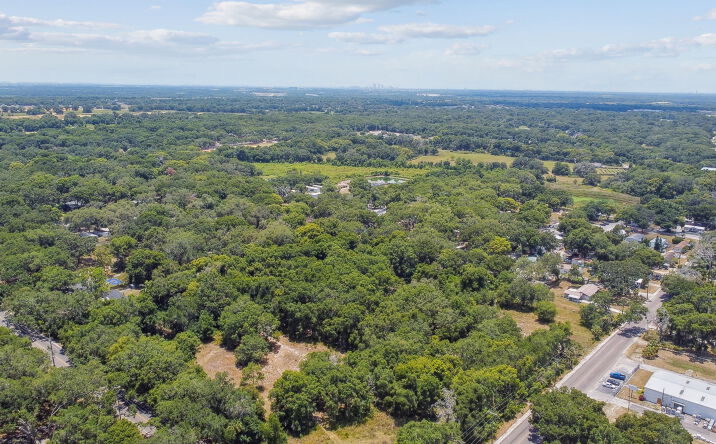 Pictures of Land property located at 10413 Main St, Thonotosassa, FL 33592 for sales - image #1