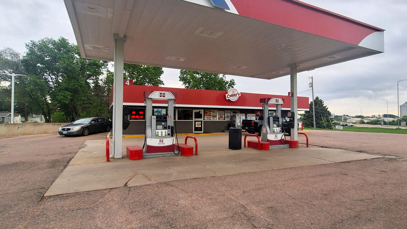 220 SD115, Dell Rapids, SD 57022