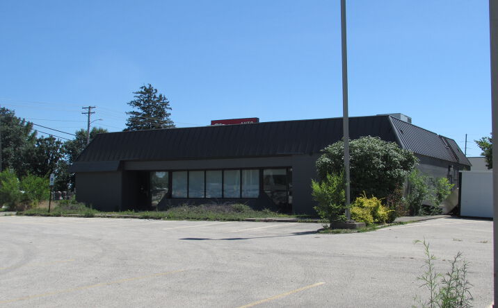 image of property at 901 E SOUTHLINE RD Tuscola IL 61953-2064