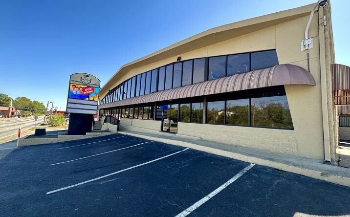 Pictures of Mixed Use property located at 1680 Broadway, Macon, GA 31201 for sales - image #1