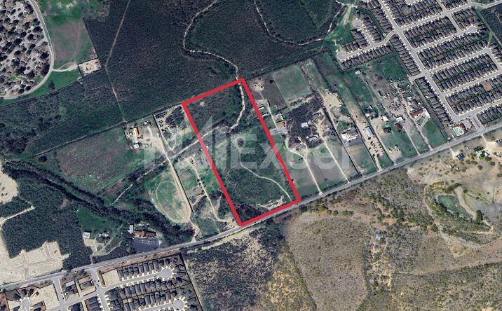 Pictures of Retail, Multifamily, Industrial, Land property located at 3483 Grosenbacher Rd, San Antonio, TX 78245 for sales - image #1