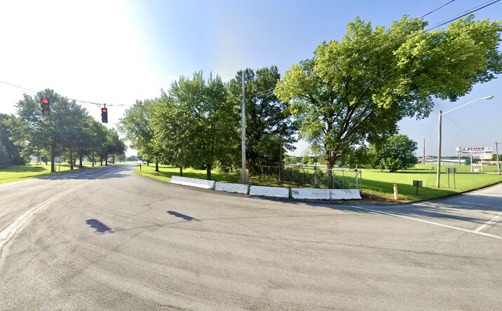 Pictures of Land property located at 531 Corvette Dr, Bowling Green, KY 42101 for sales - image #1