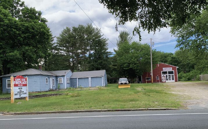 Pictures of Retail, Office, Special Purpose property located at 218 Schoosett St, Pembroke, MA 02359 for sales - image #1