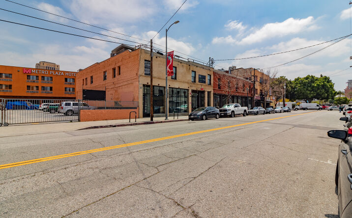 Pictures of Office property located at 646 N Spring St, Los Angeles, CA 90012 for sales - image #1