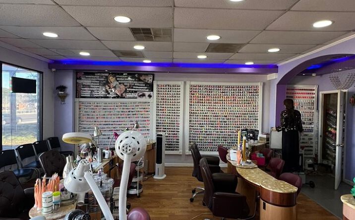 Pictures of Business for Sale property located at 2412 Sam Houston Ave, Huntsville, TX 77340 for sales - image #1