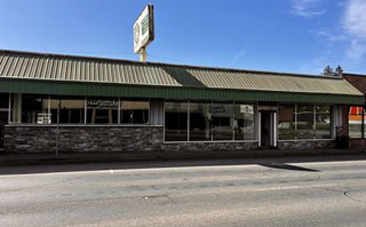 Pictures of Retail property located at 1105 Main St, Sweet Home, OR 97386 for sales - image #1
