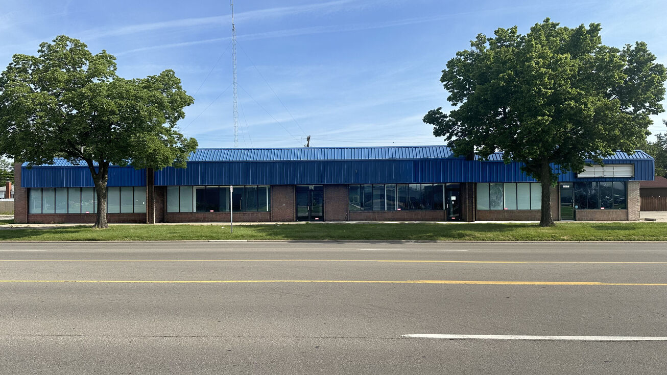 13678 Eureka Road, Southgate, MI 48195