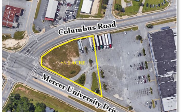 Pictures of Land property located at 4426 Mercer University Dr, Macon, GA 31210 for sales - image #1