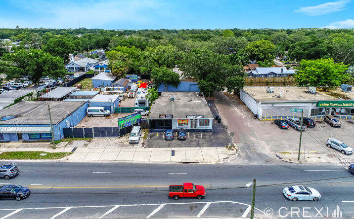 Pictures of Retail property located at 5201 N Nebraska Ave, Tampa, FL 33603 for comps - image #1