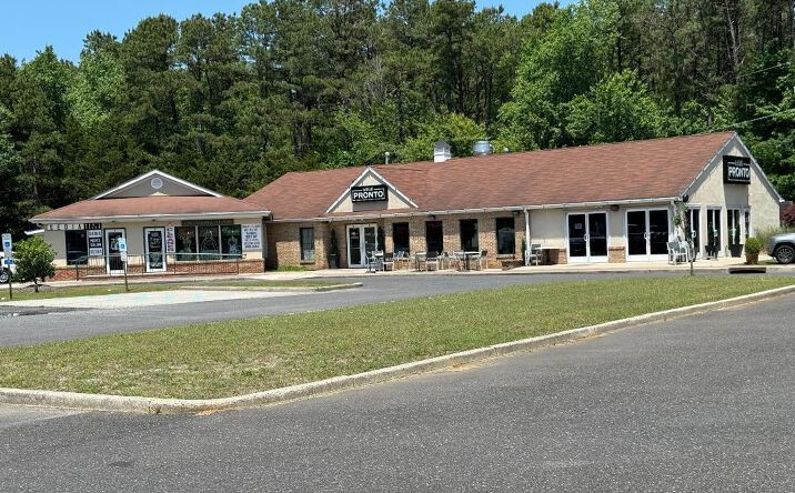 Pictures of Retail property located at 238 Taunton Blvd, Medford, NJ 08055 for sales - image #1