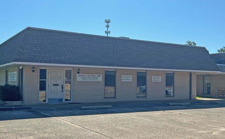 Pictures of Office property located at 1945 E 70th Street, Shreveport, LA 71105 for sales - image #1