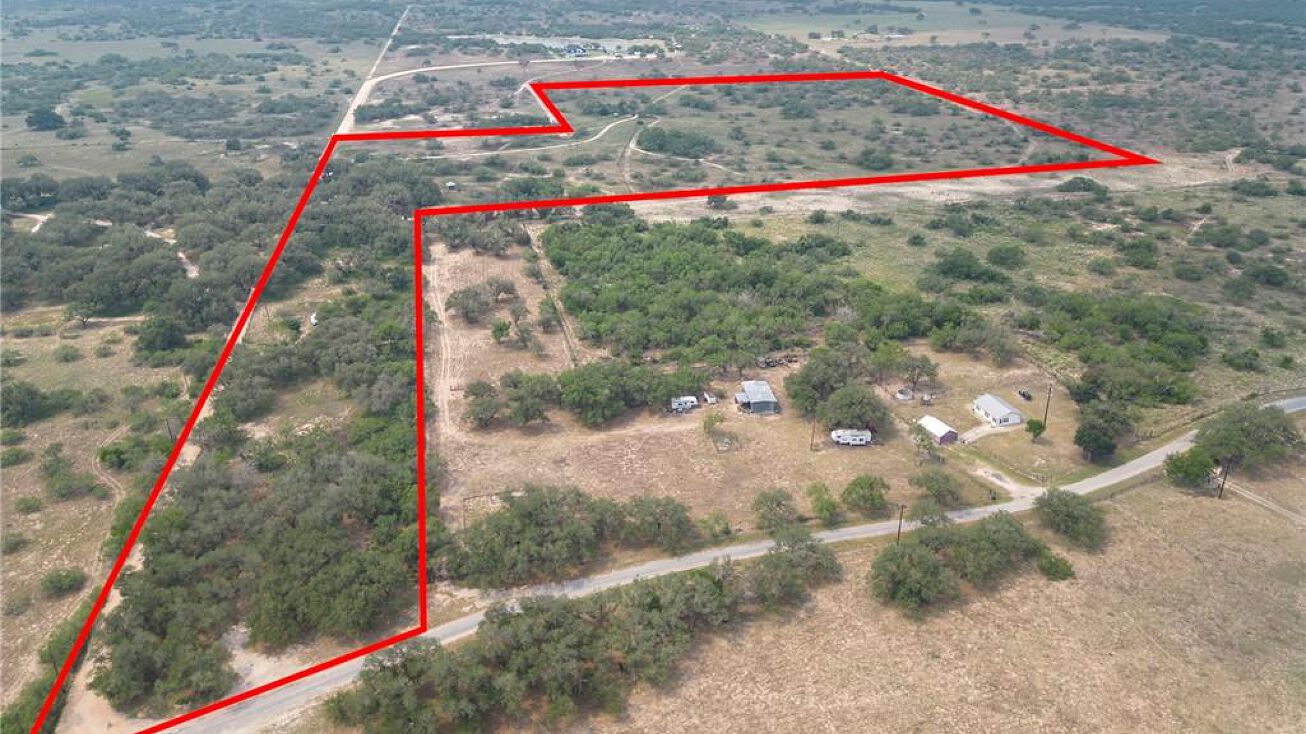 598 CR 305, Encino, TX 78353