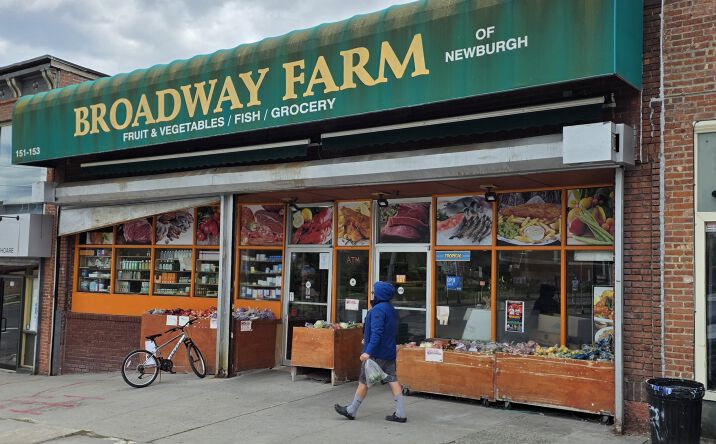 Pictures of Retail property located at 151 Broadway, Newburgh, NY 12550 for sales - image #1