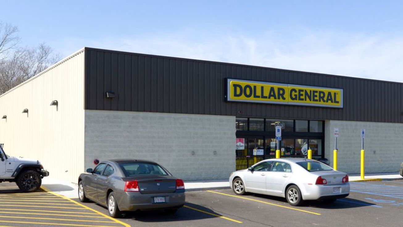 106 E Eighth Street, Vici, OK 73859