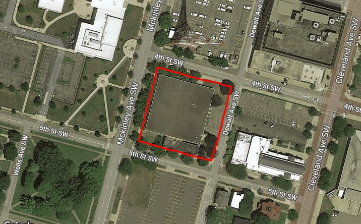 Pictures of Office, Retail property located at 420 4th St SW, Canton, OH 44702 for comps - image #1
