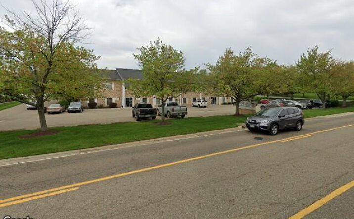 Pictures of Office, Retail property located at 4782 Munson St Nw, Canton, OH 44718 for sales - image #1