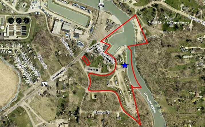 Pictures of Land property located at 437 Riverside Blvd, Eastlake, OH 44095 for comps - image #1