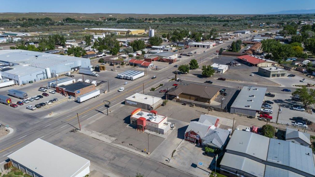 1001 Pulliam Ave, Worland, WY 82401