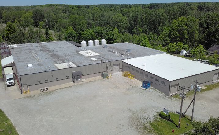 Pictures of Industrial property located at 104 Lee St, Lodi, OH 44254 for sales - image #1