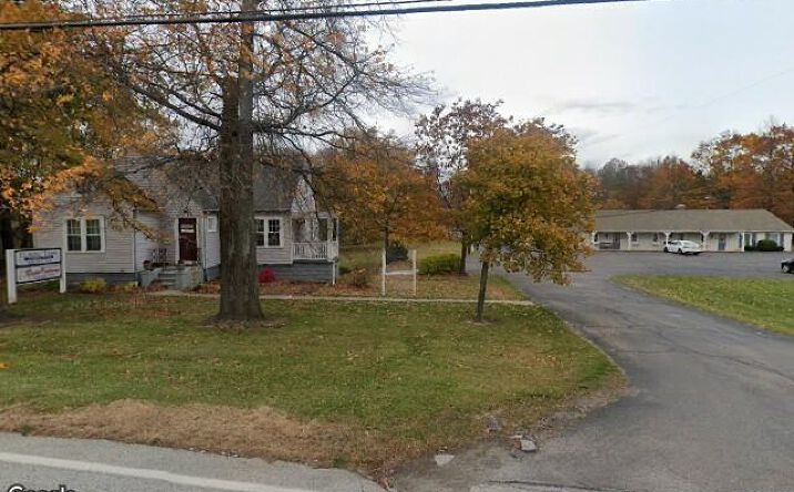 Pictures of Office property located at 34955 Chardon Rd (US6), Willoughby Hills, OH 44094 for comps - image #1