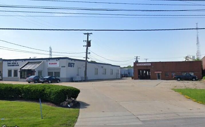 Pictures of Industrial property located at 33000 Lakeland Blvd, Eastlake, OH 44092 for comps - image #1