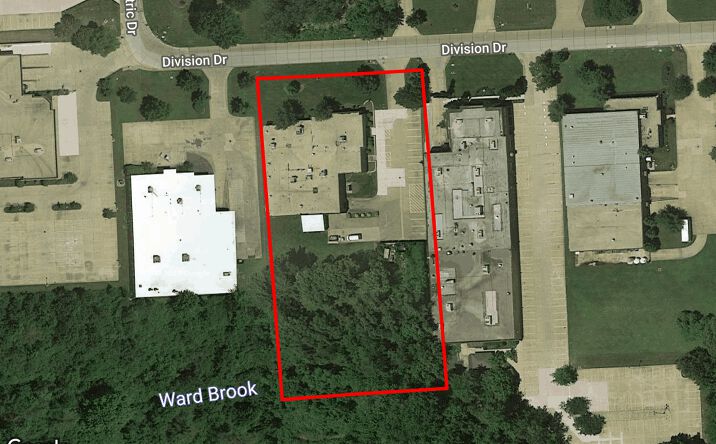 Pictures of Industrial property located at 7750 Division Dr, Mentor, OH 44060 for comps - image #1
