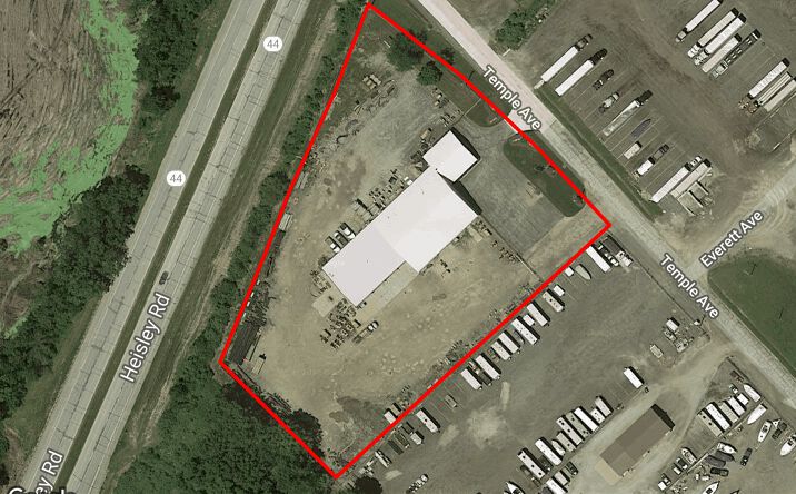 Pictures of Industrial property located at 300 Temple Avenue, Painesville, OH 44077 for comps - image #1