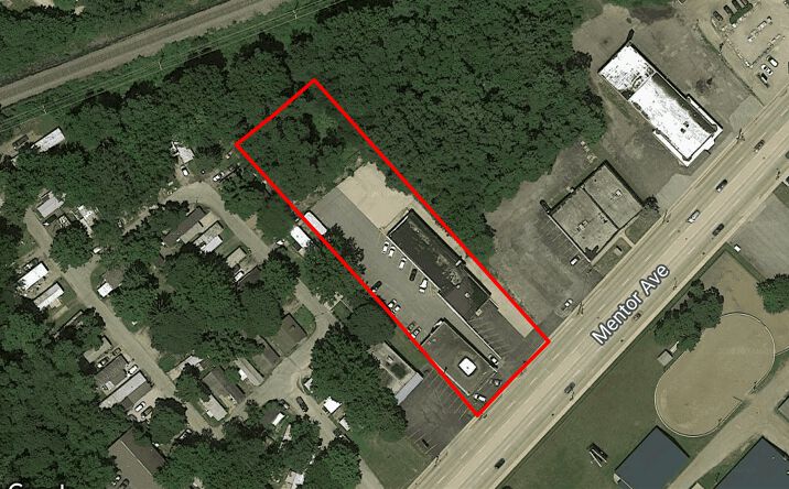 Pictures of Retail, Office property located at 1330 Mentor Ave, Painesville, OH 44077 for comps - image #1