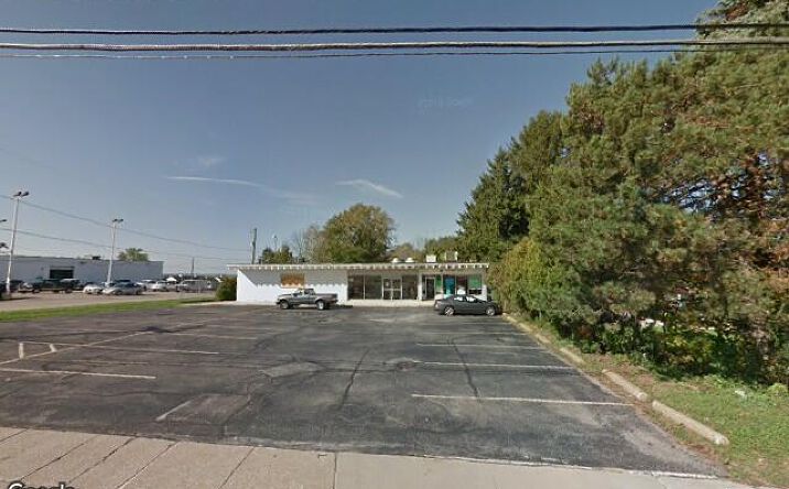 Pictures of Retail property located at 1672 Pearl Rd, Brunswick, OH 44212 for comps - image #1