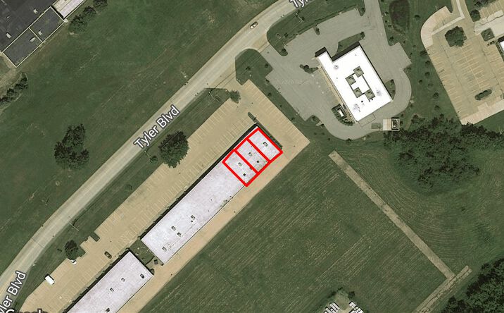 Pictures of Office property located at 8832 Tyler Blvd, Mentor, OH 44060 for comps - image #1