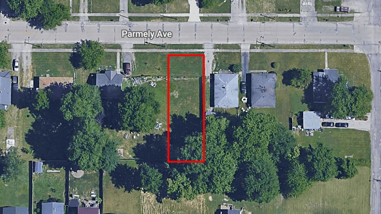 11 Parmely Avenue, Elyria, OH 44035