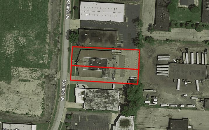 Pictures of Industrial property located at 5111 W 164 St, Brook Park, OH 44142 for comps - image #1