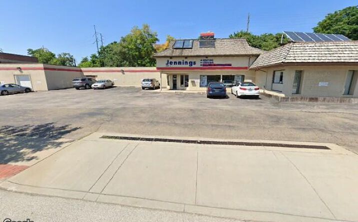 Pictures of Industrial property located at 1671 E Market St, Akron, OH 44305 for comps - image #1