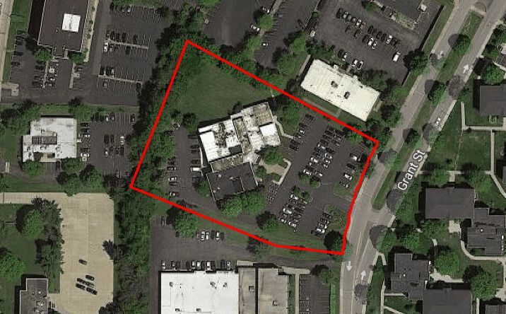Pictures of Retail, Office property located at 450 Grant St, Akron, OH 44311 for comps - image #1