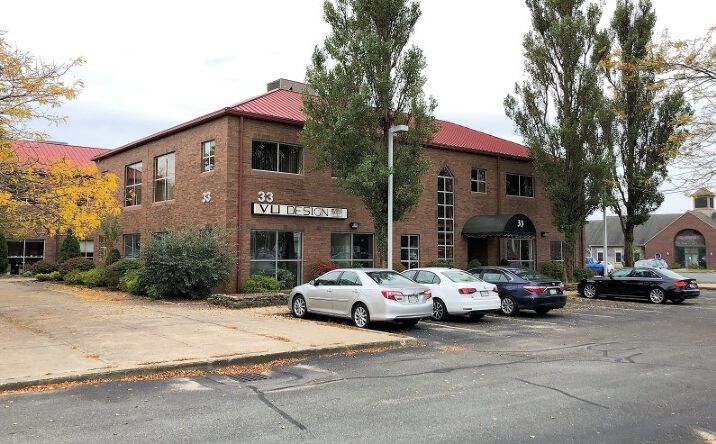 Pictures of Office property located at 33 Bassett Lane, Hyannis, MA 02601 for comps - image #1