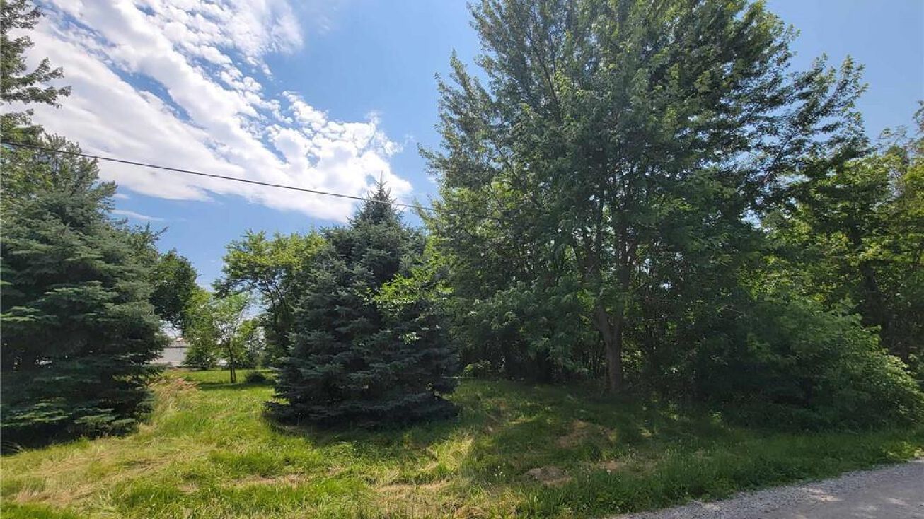 284 W Street, Osborn, MO 64474