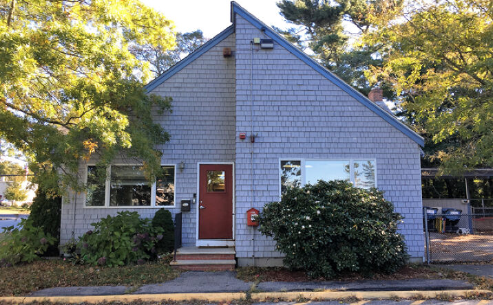 Pictures of Office property located at 21 Sandwich Road, Wareham, MA 02571 for comps - image #1