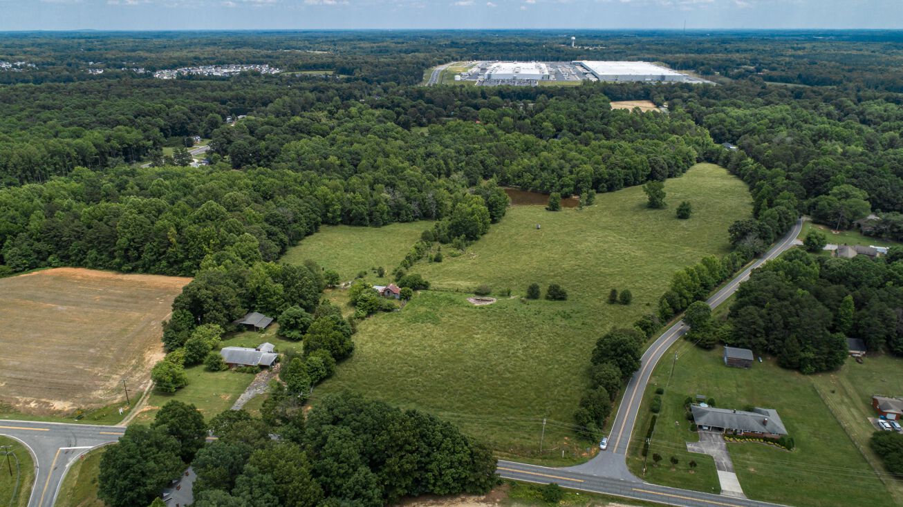 1221 & 1227 Mt Hope Church Road, McLeansville, NC 27301