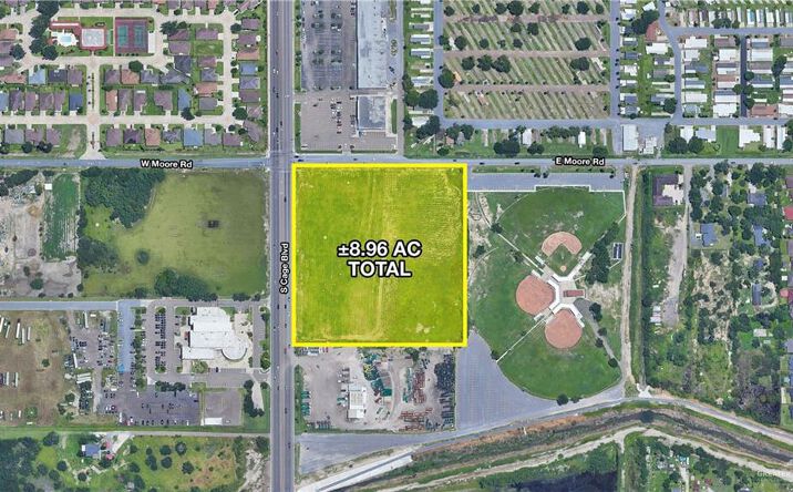 Pictures of Land property located at 1925 S Cage Boulevard, Pharr, TX 78577 for sales - image #1