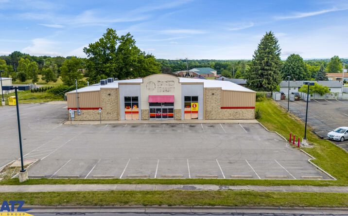 Pictures of Retail property located at 4450 Mahoning Ave, Youngstown, OH 44515 for sales - image #1