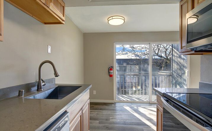 Pictures of Multifamily property located at 3419 S 43rd St, Tacoma, WA 98409 for sales - image #1
