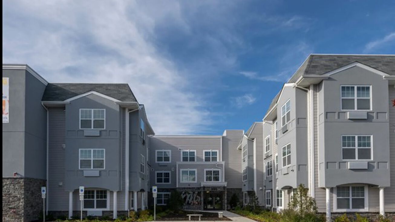 200 Schley St, Garfield, NJ 07026