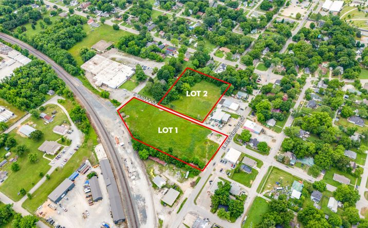 Pictures of Land property located at 4.74 AC Lots 1 & 2 S. Britt St, Siloam Springs, AR 72761 for sales - image #1
