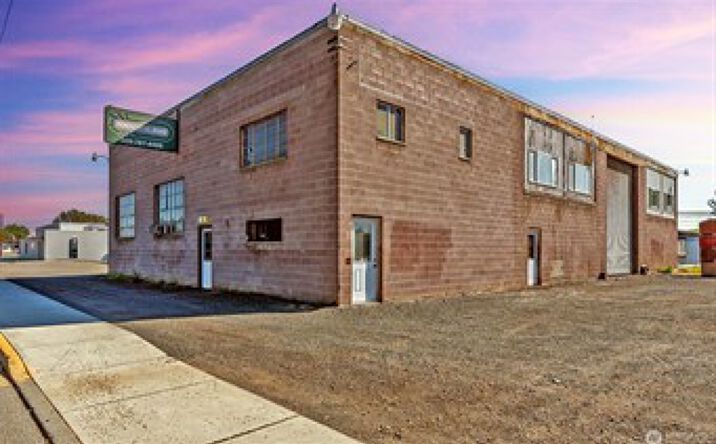 Pictures of Retail, Industrial property located at 512 F St SE, Quincy, WA 98848 for sales - image #1