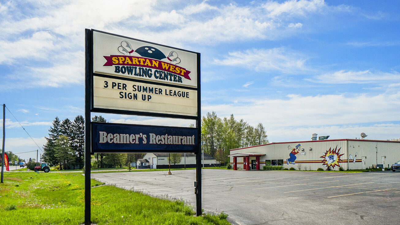 2253 US10, Ludington, MI 49431