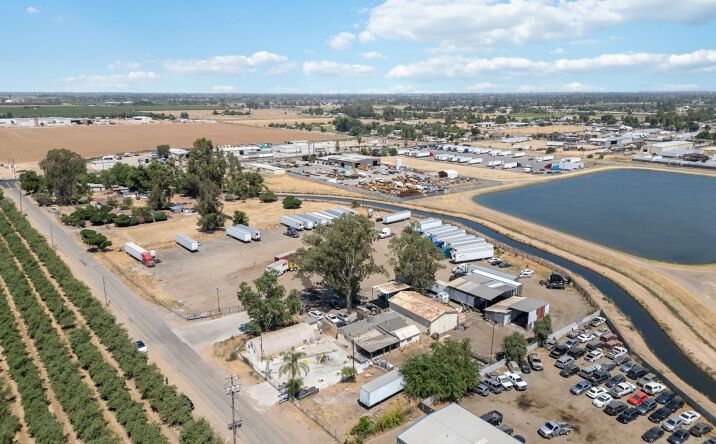 Pictures of Industrial property located at 3640 W Nielsen Ave, Fresno, CA 93706 for sales - image #1