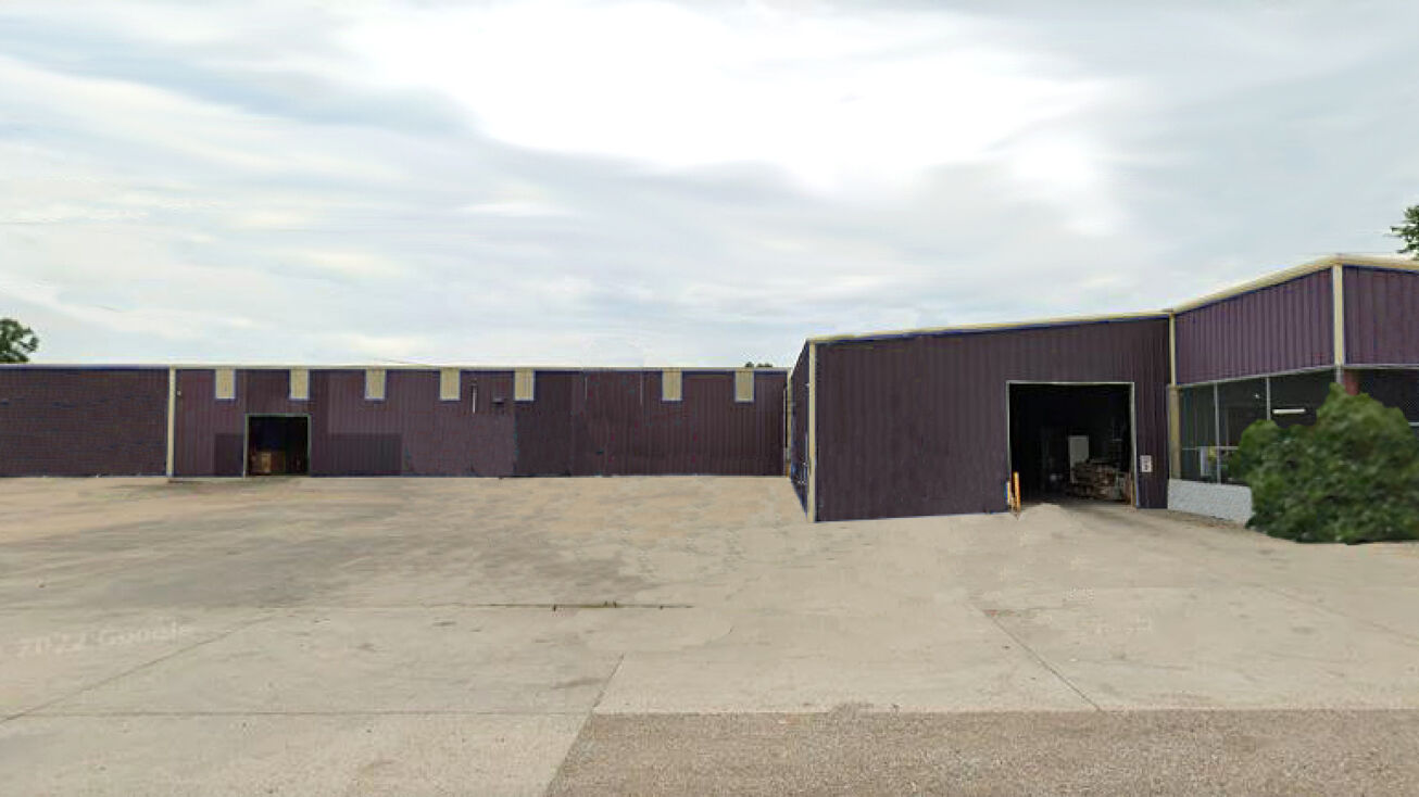 Pictures of Retail property located at Undisclosed, lafayette, LA 70500, undisclosed, cecilia, LA 70521 for sales - image #1