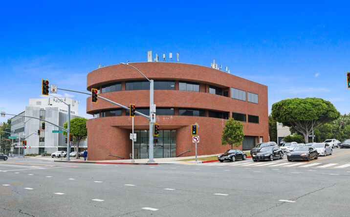 9430 W OLYMPIC BLVD Beverly Hills CA 90212-4552 APN: 4330-027-012 ...