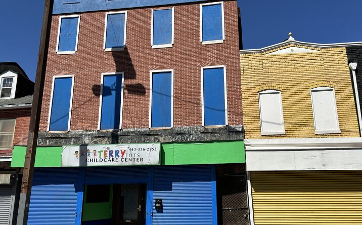 Pictures of Retail property located at 538 Old Town Mall, Baltimore, MD 21202 for sales - image #1